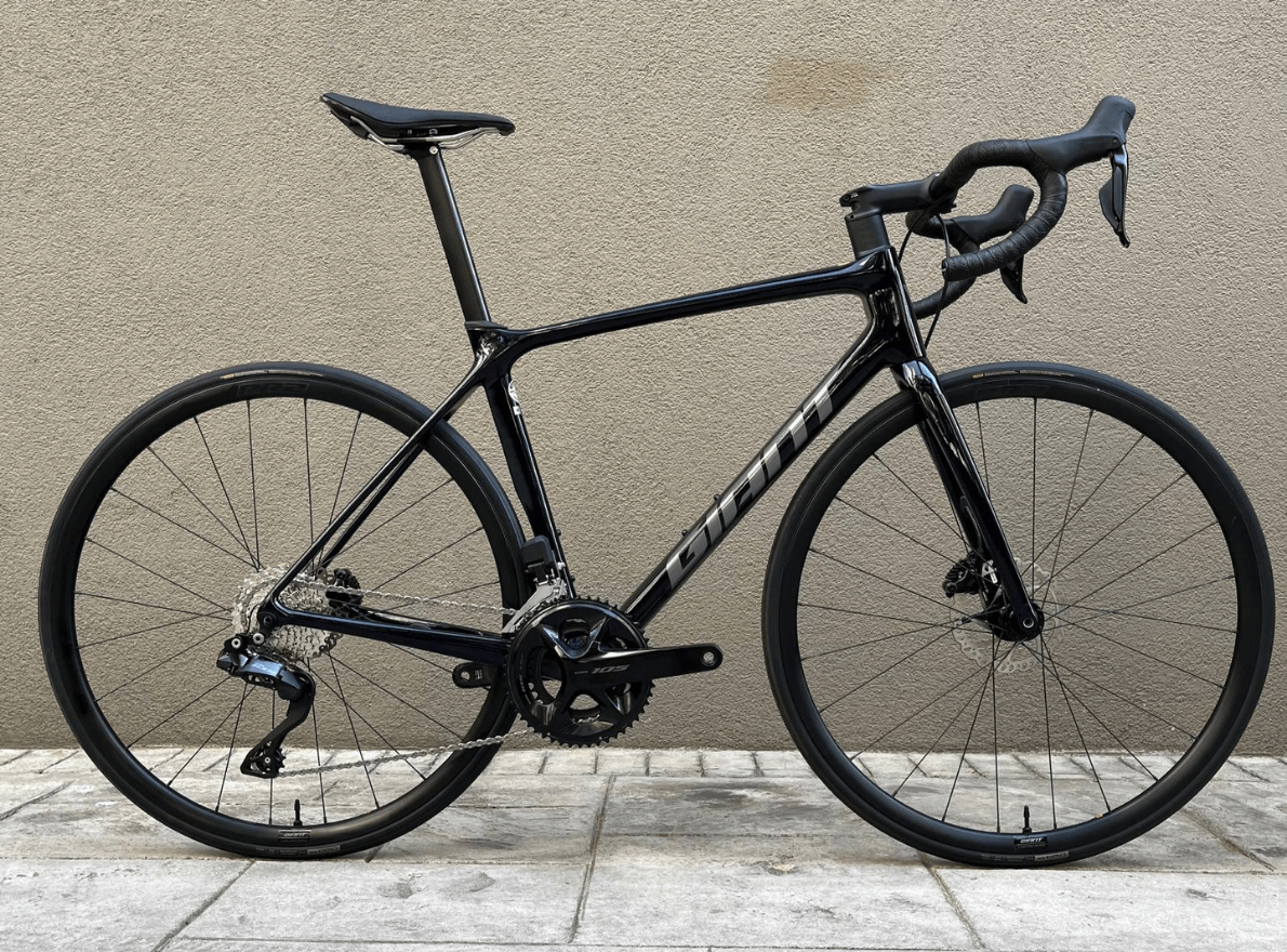TCR Advanced Pro Disc 105 Di2 | Black Currant