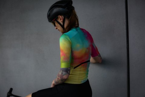 Women Technical Jersey Spray Can