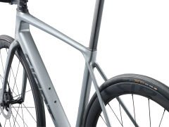 TCR Advanced Pro 1 | Tech Silver | Giant Bicycles Türkiye