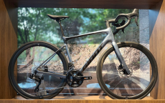 Defy Advanced Pro 1  - Knight Shield