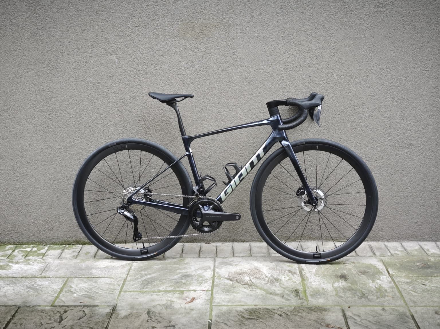 Defy Advanced SL Disc Di2 | Arctic Blast